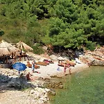 Kalebiceva V