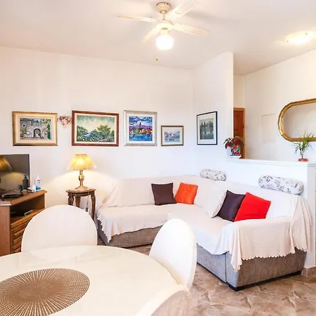 Holiday Home Kalebiceva V *