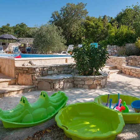 Holiday Home Kalebiceva V Semesterbostad