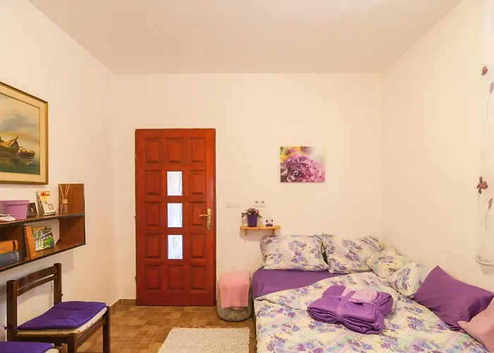 Holiday home Holiday Home Kalebiceva V *