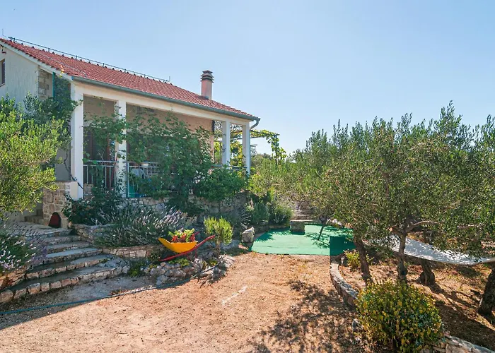 Holiday Home Kalebiceva V Holiday home Gornje Selo